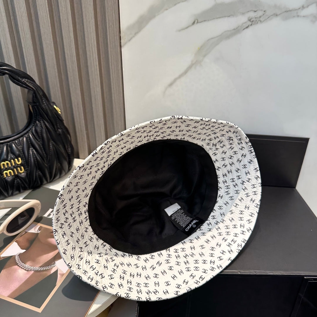 Two-color full star design fisherman's hat