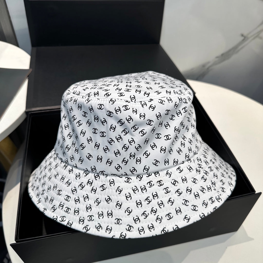 Two-color full star design fisherman's hat