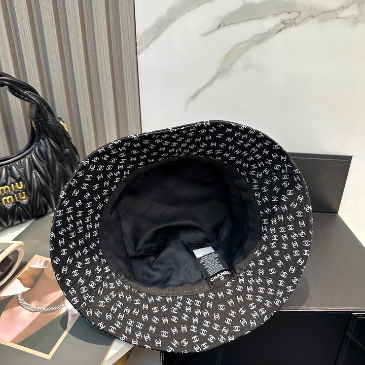 Two-color full star design fisherman's hat