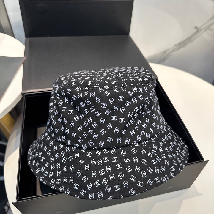 Two-color full star design fisherman's hat