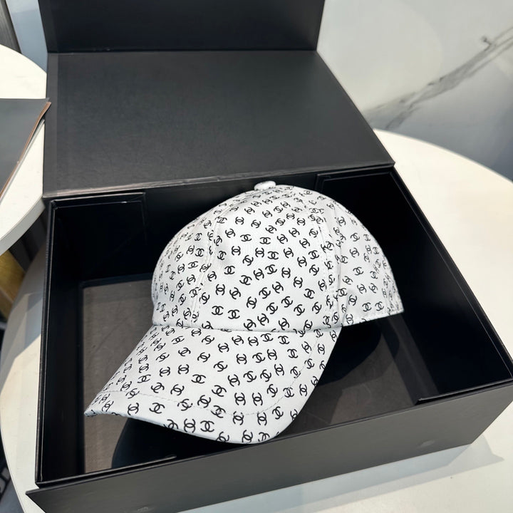Two Color Full Star Design Baseball Cap