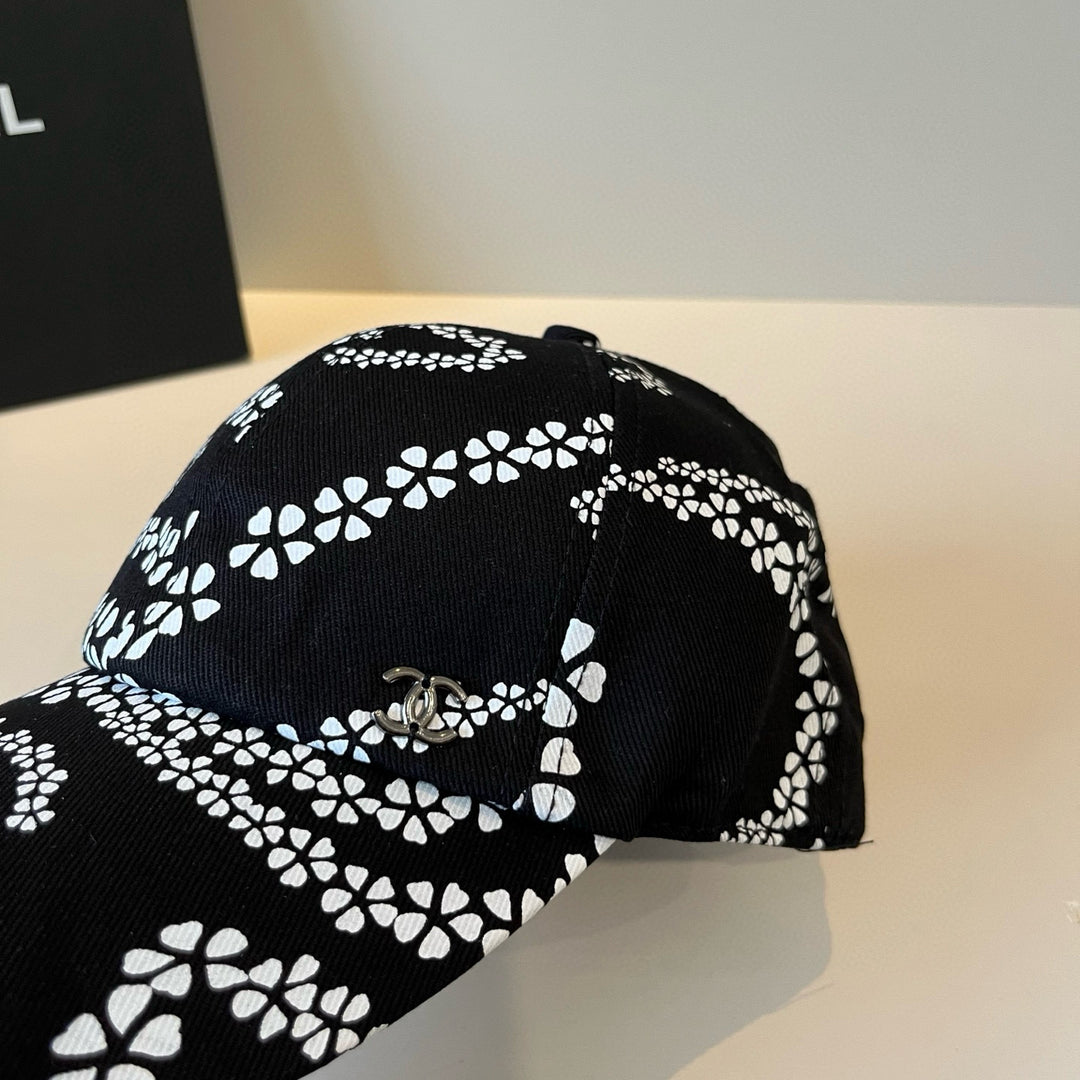3 Color Chic Floral Hat