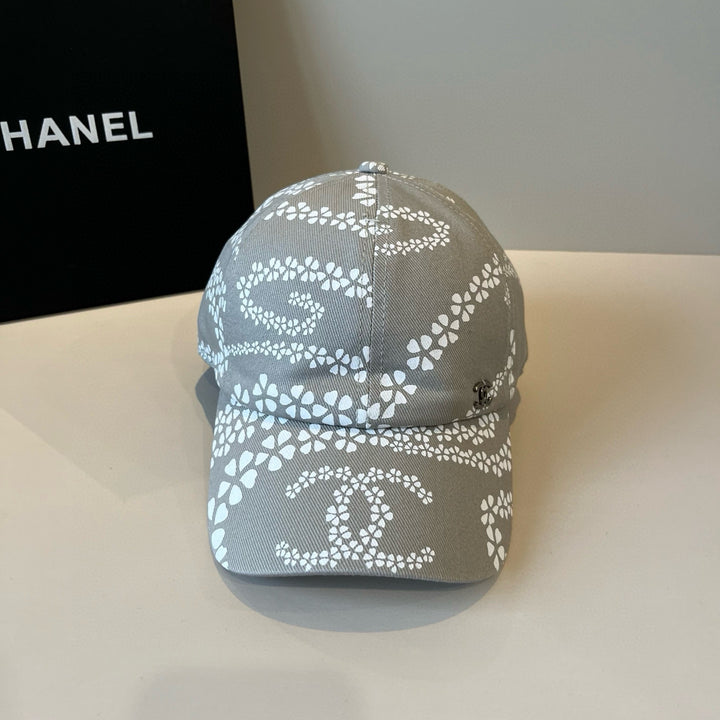 3 Color Chic Floral Hat