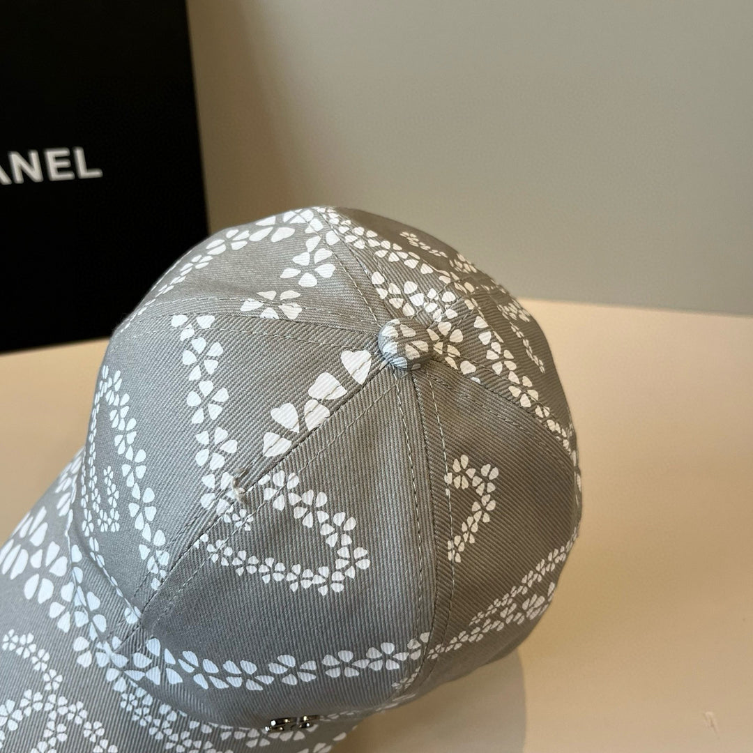 3 Color Chic Floral Hat