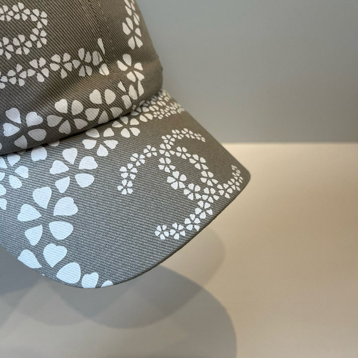 3 Color Chic Floral Hat