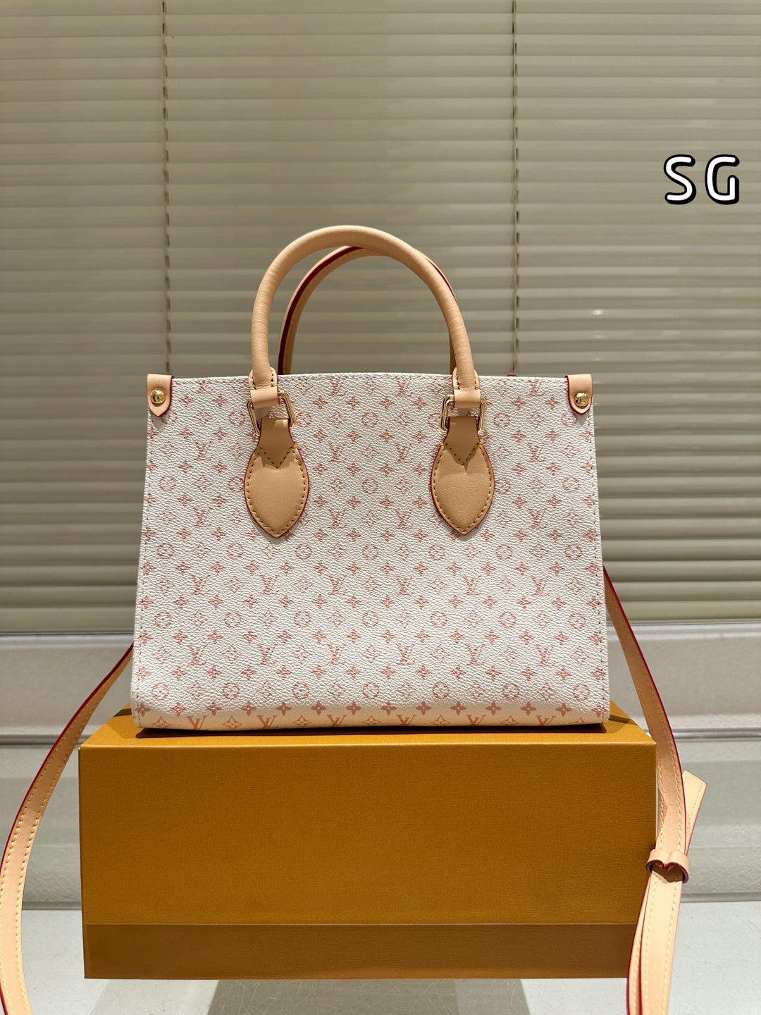 Classic Printed Two Color Matching Tote Bag