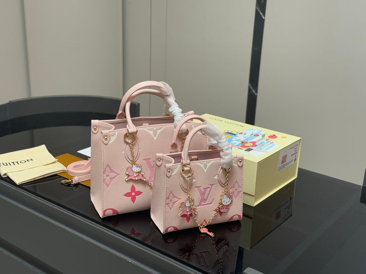 New sweet pink cartoon bag