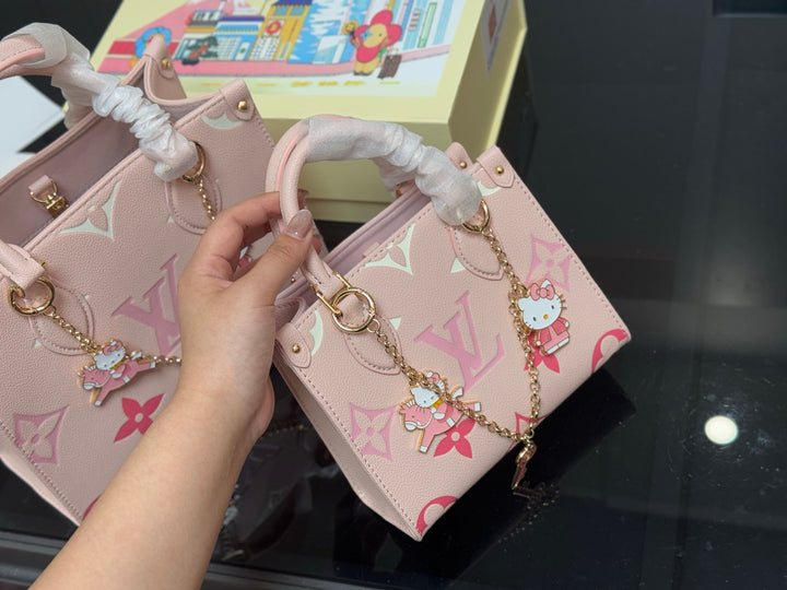 New sweet pink cartoon bag