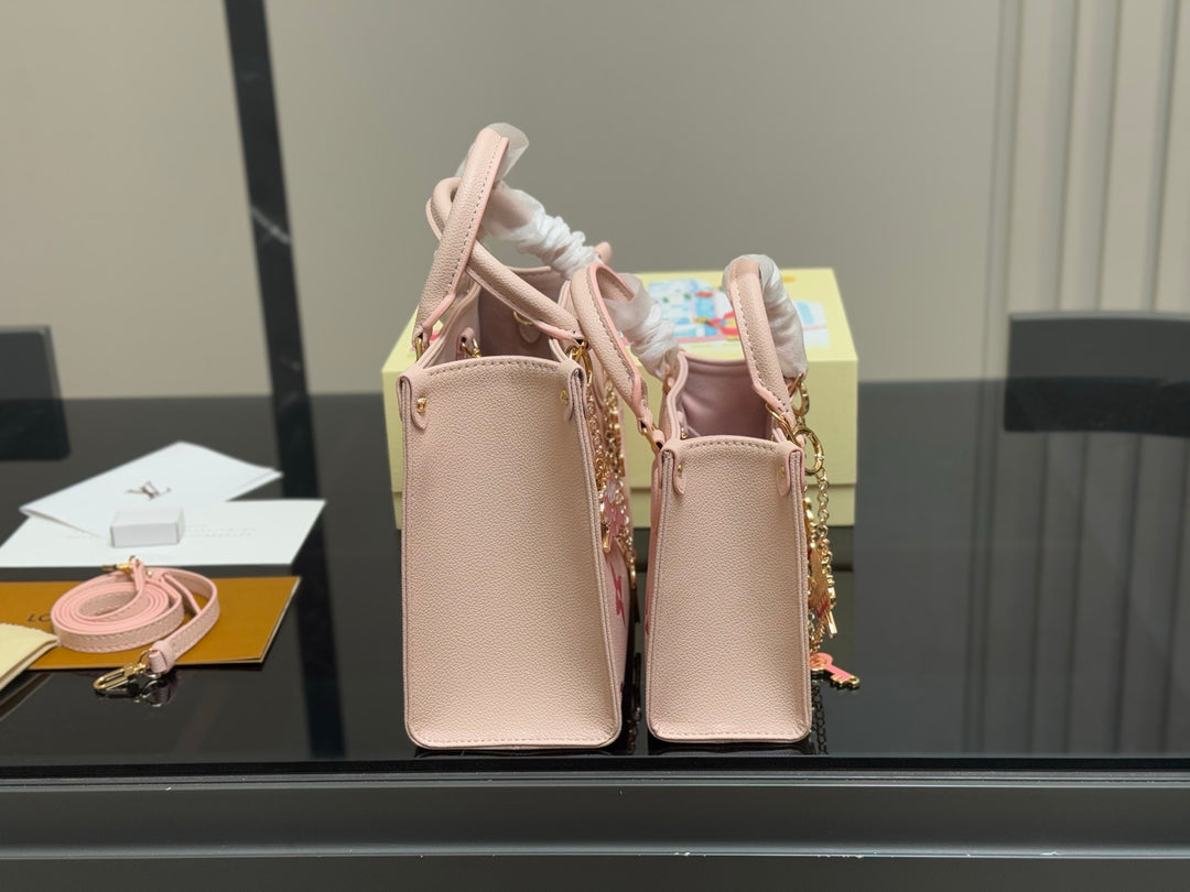 New sweet pink cartoon bag