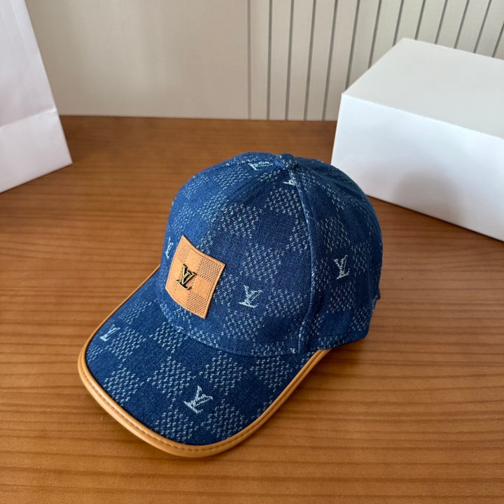 2025 New Cowboy Plaid Duck Tongue Cap