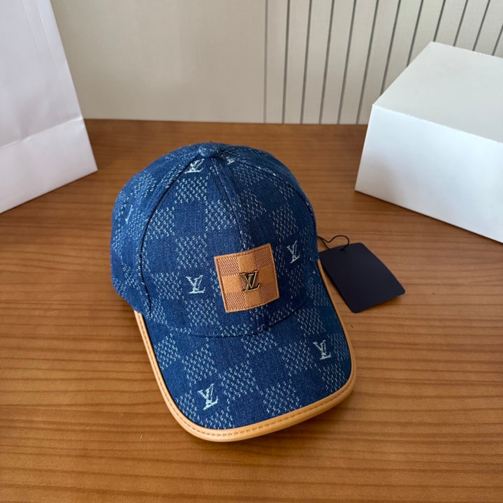 2025 New Cowboy Plaid Duck Tongue Cap