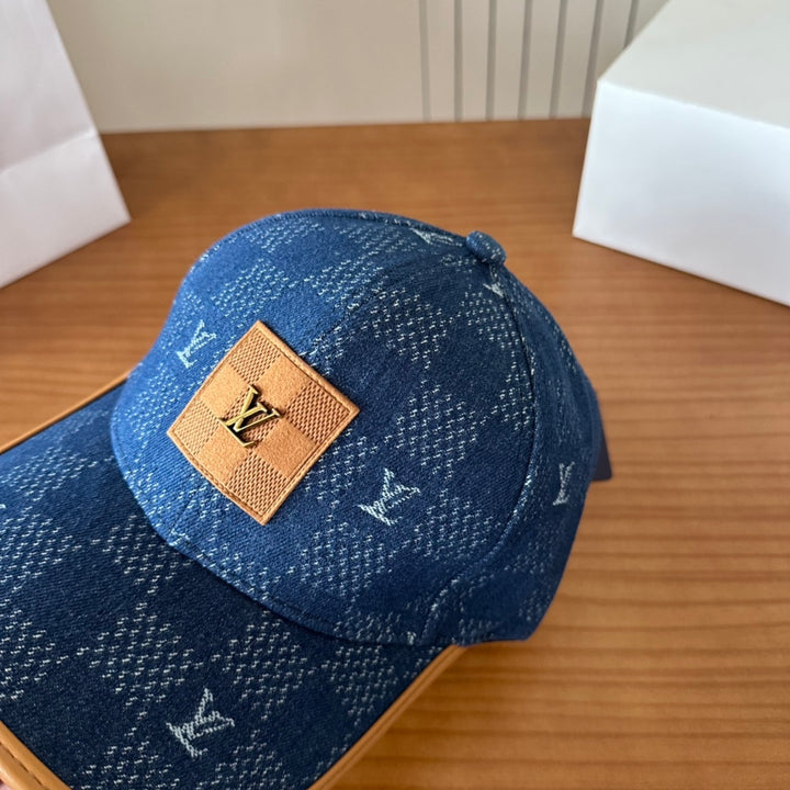 2025 New Cowboy Plaid Duck Tongue Cap