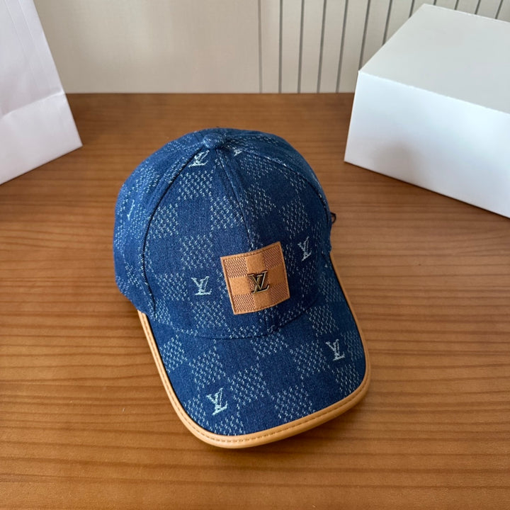 2025 New Cowboy Plaid Duck Tongue Cap