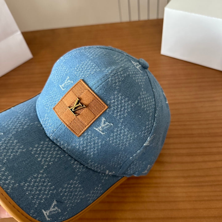 2025 New Cowboy Plaid Duck Tongue Cap