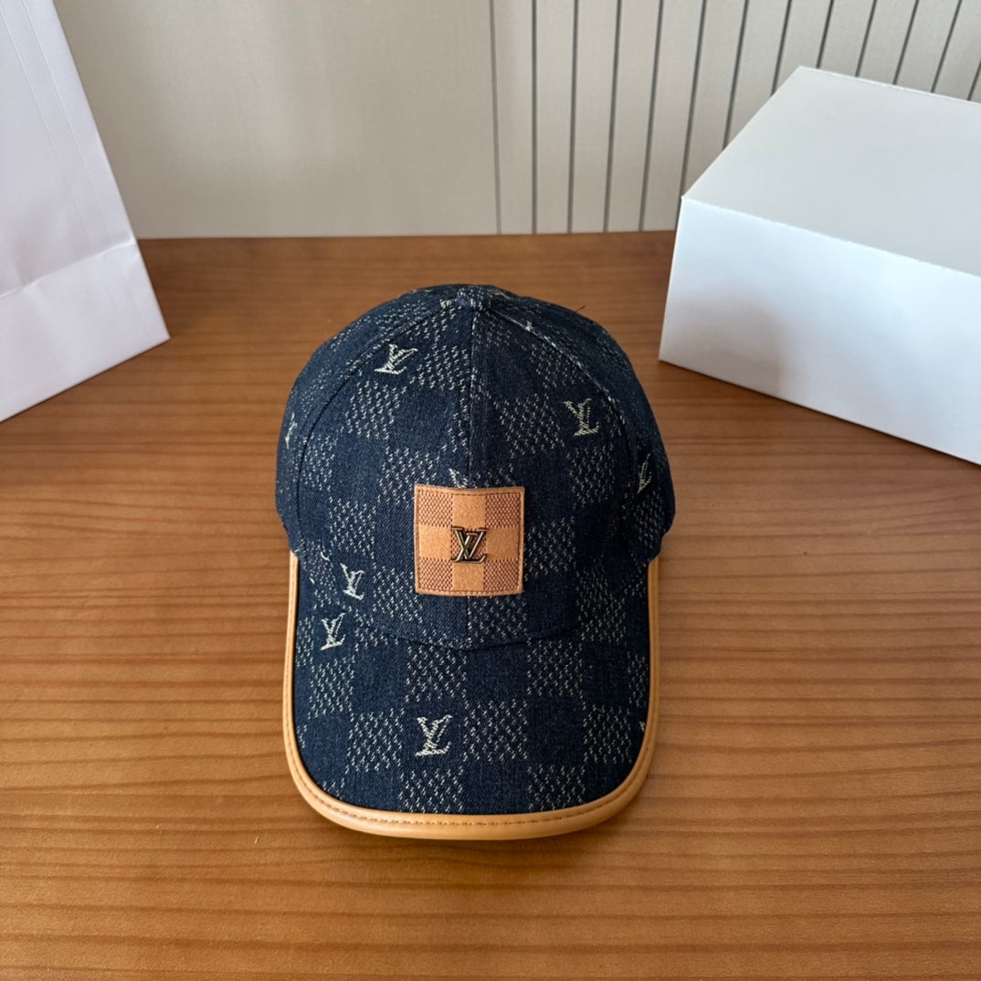 2025 New Cowboy Plaid Duck Tongue Cap