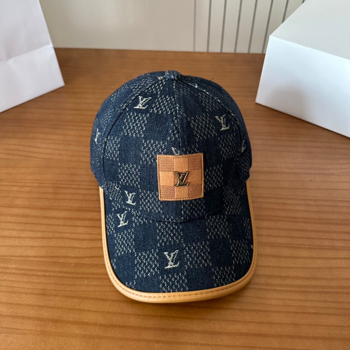2025 New Cowboy Plaid Duck Tongue Cap