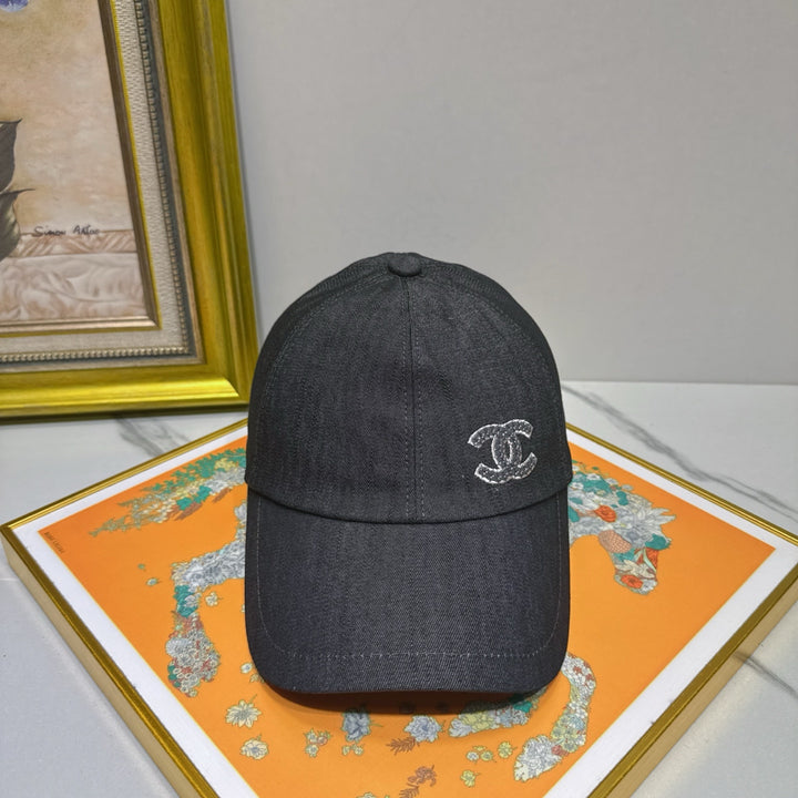 New Rhinestone Logo Duck Tongue Cap