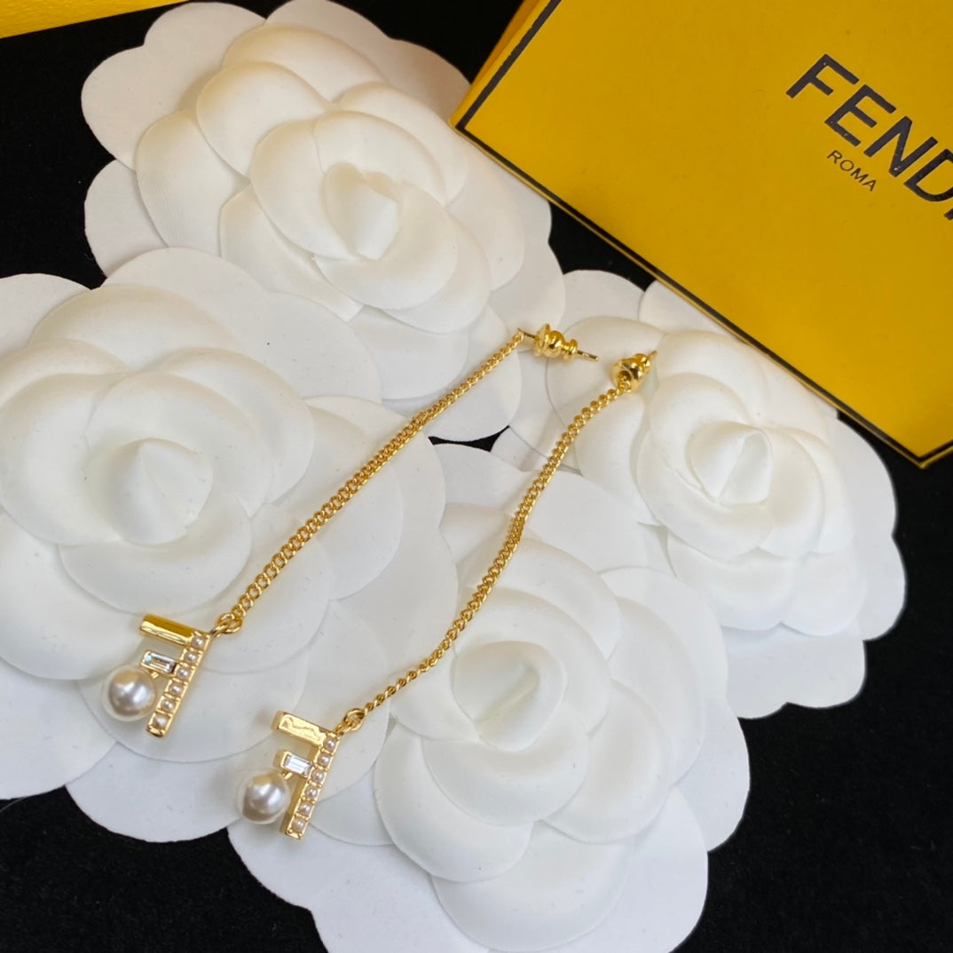 gold chain pearl earrings