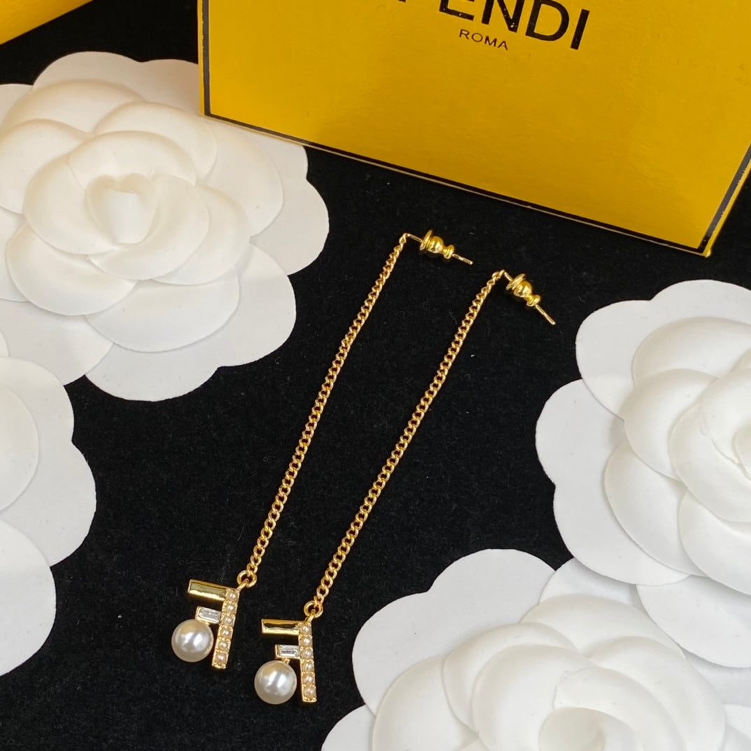 gold chain pearl earrings