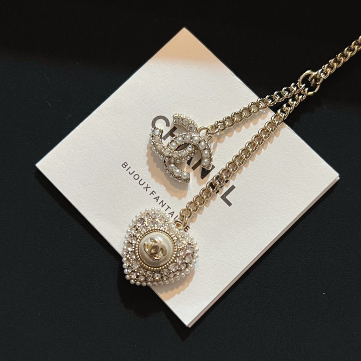 Luxury full of diamonds and pearls CC Necklace