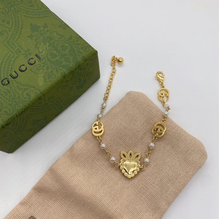 Elegant Pearl Chain Red Heart Jewelry