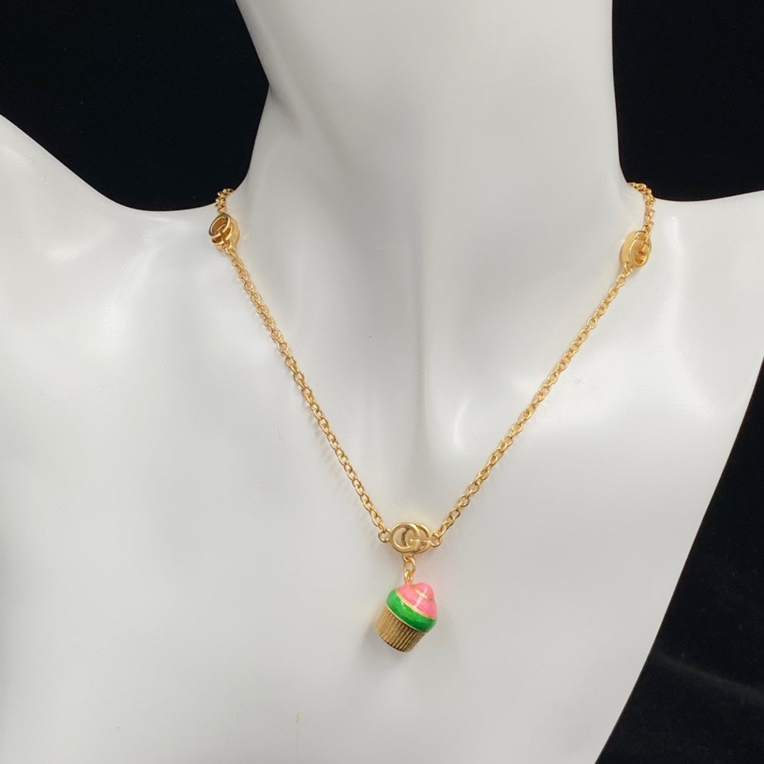 Elegant Cake Pendant Necklace