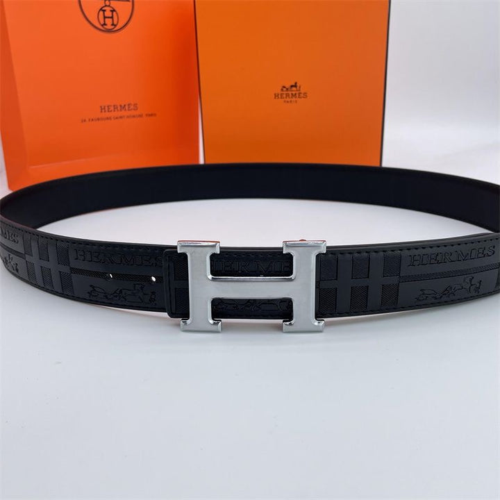Two-tone metal H-buckle embossed belt