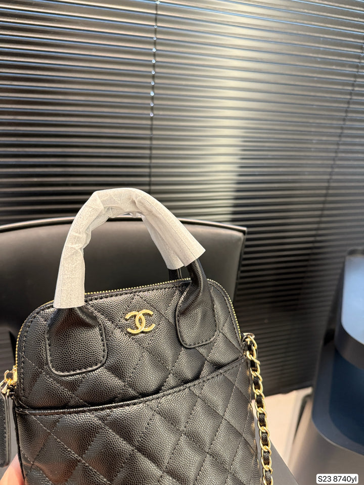 Boutique Double C plaid shell bag