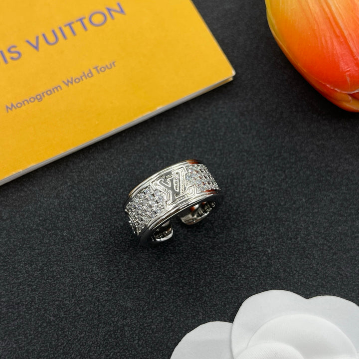 old flower full diamond letter ring