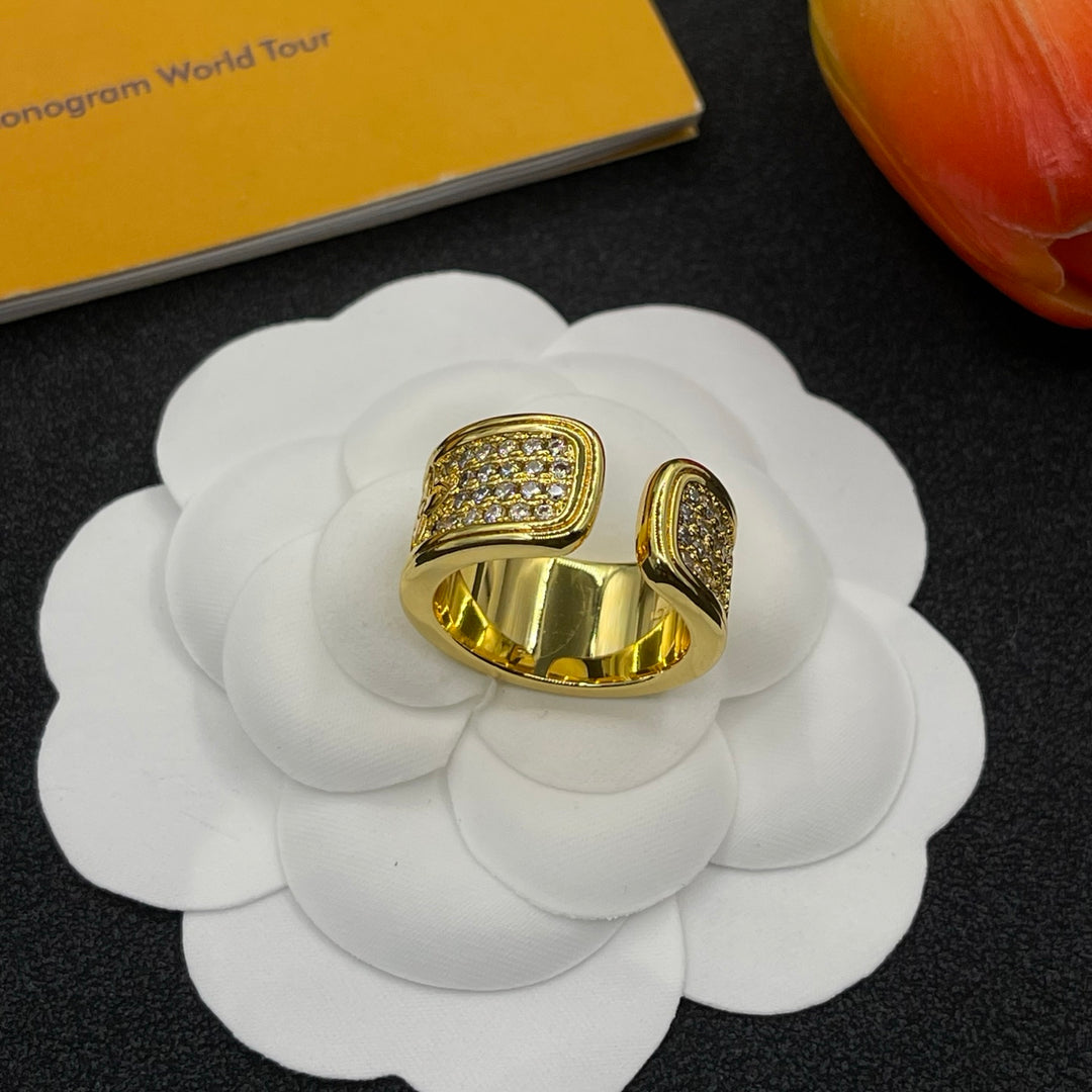 old flower full diamond letter ring