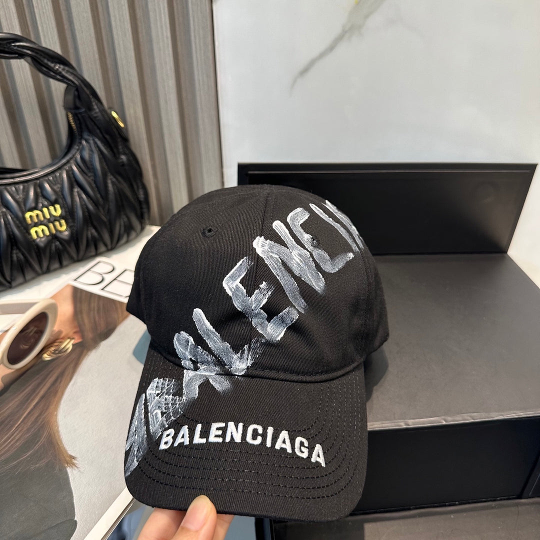 4 Color Letter Graffiti Baseball Cap