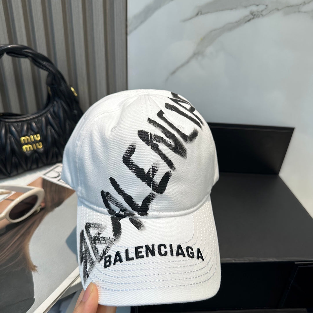 4 Color Letter Graffiti Baseball Cap
