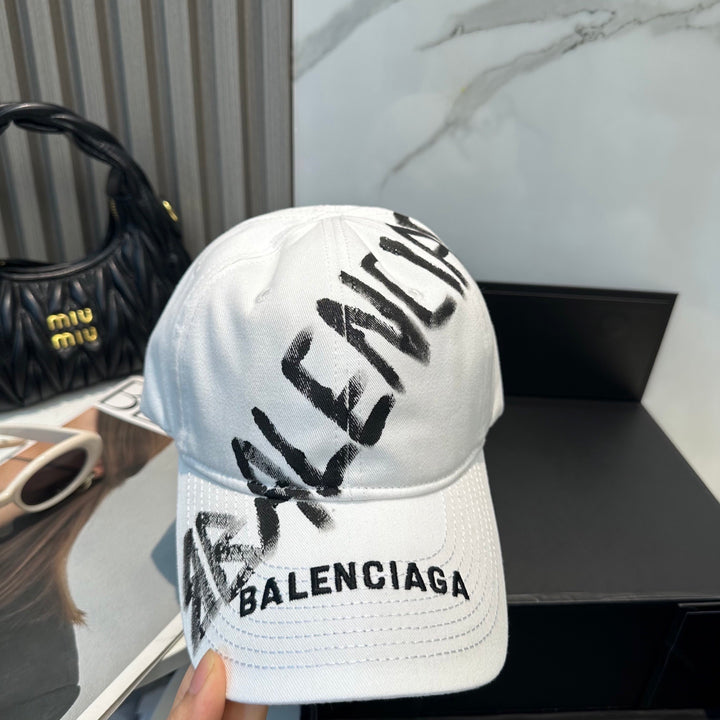 4 Color Letter Graffiti Baseball Cap