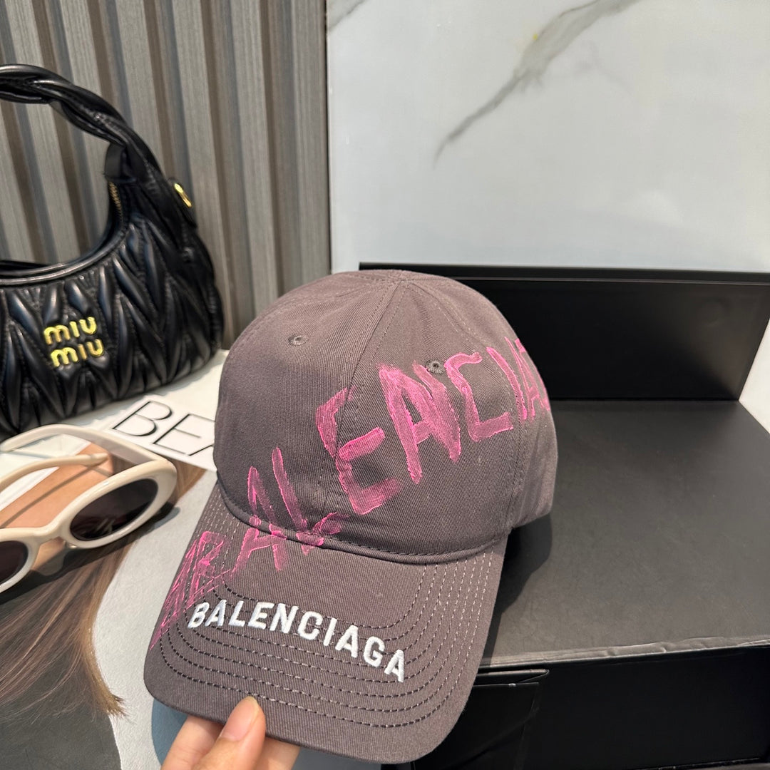 4 Color Letter Graffiti Baseball Cap