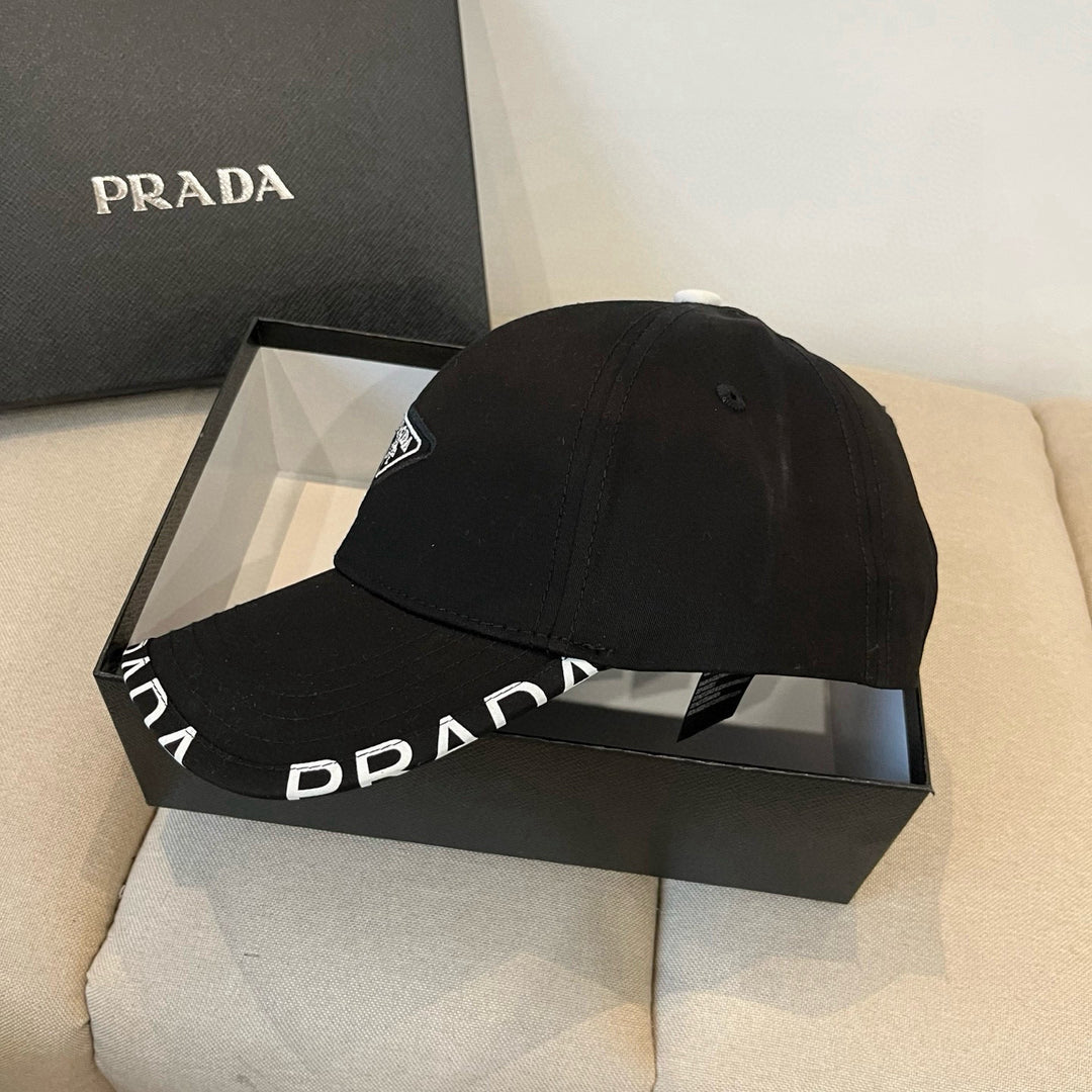 Irregular Triangle Badge Baseball Cap