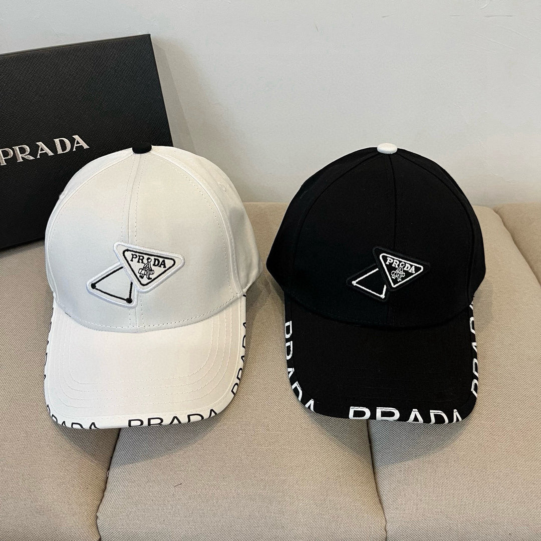 Irregular Triangle Badge Baseball Cap