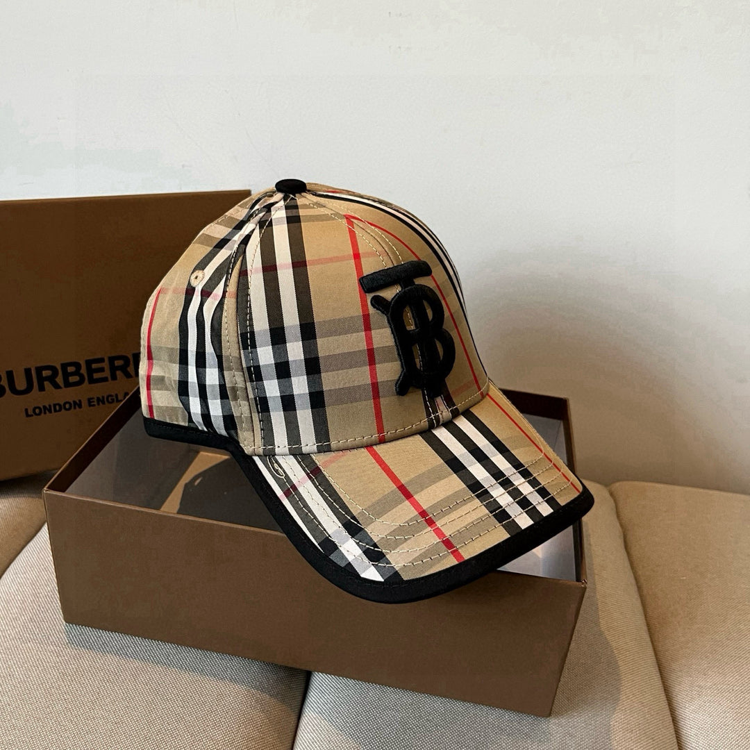 Two Color Letter Graffiti Baseball Cap