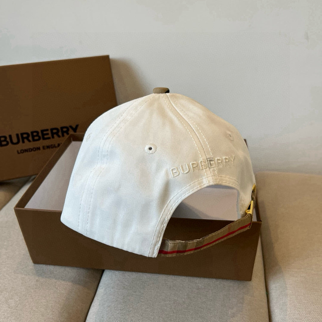 4-color plaid-trimmed design baseball cap