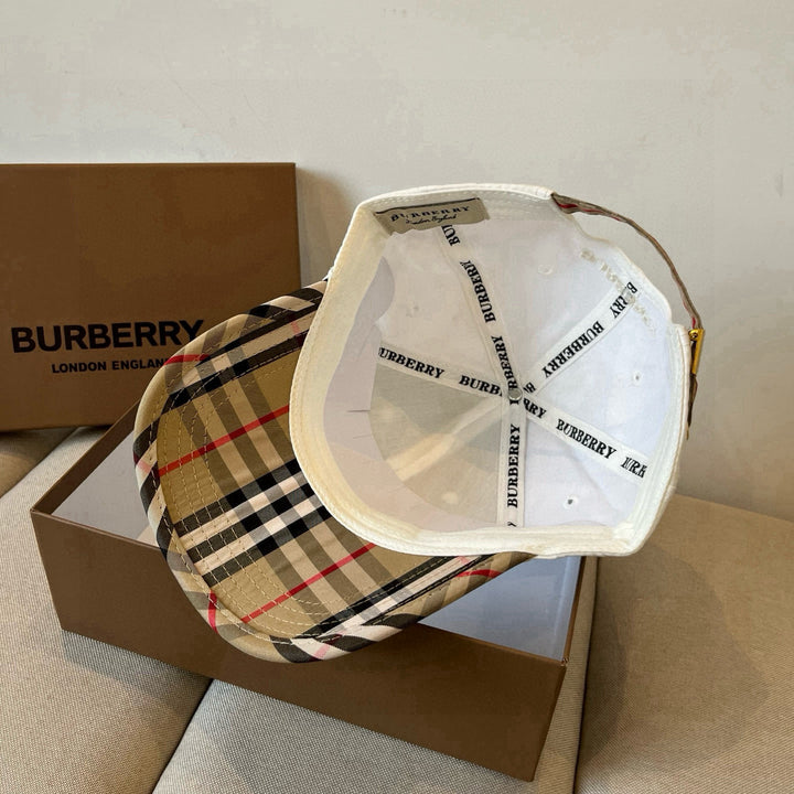 4-color plaid-trimmed design baseball cap
