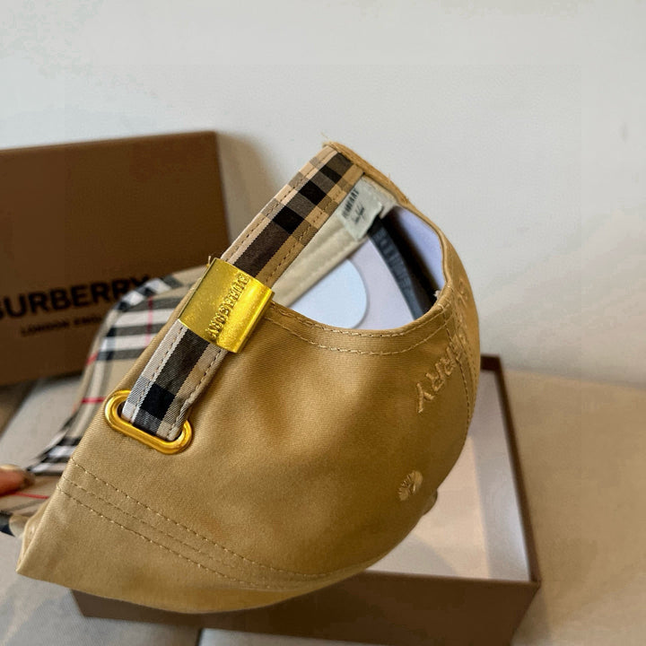 4-color plaid-trimmed design baseball cap