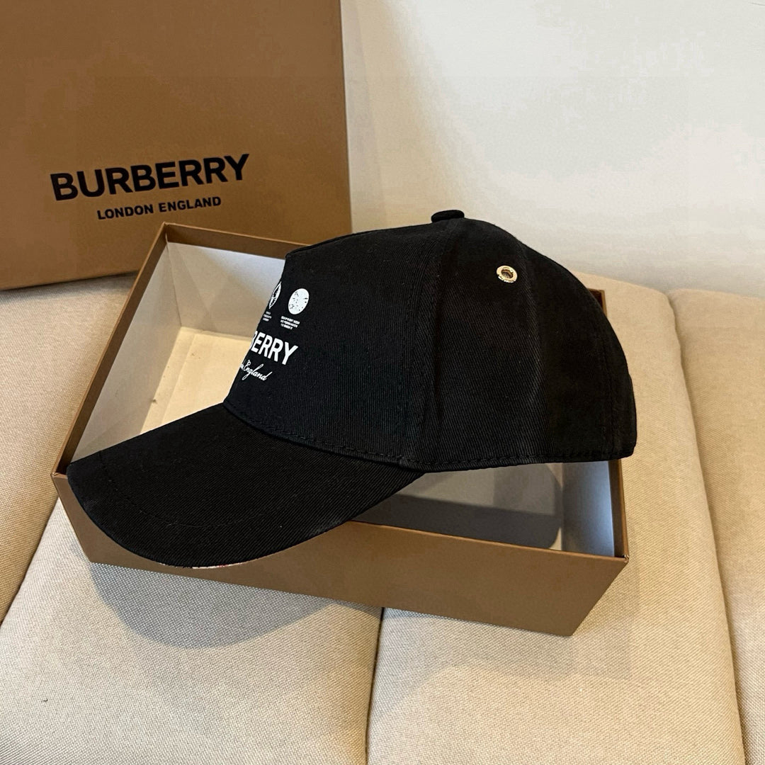 two-color simple design baseball cap