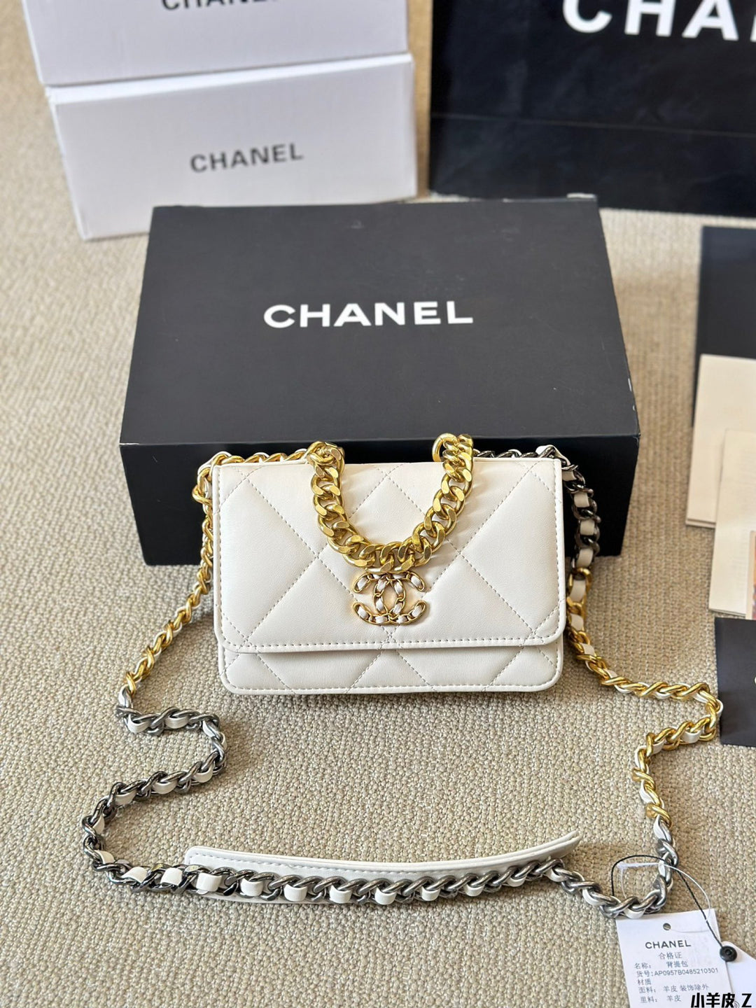 6-color sheepskin gold chain leather handbag