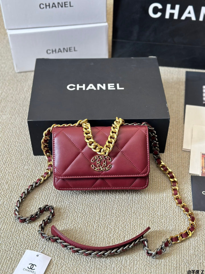 6-color sheepskin gold chain leather handbag