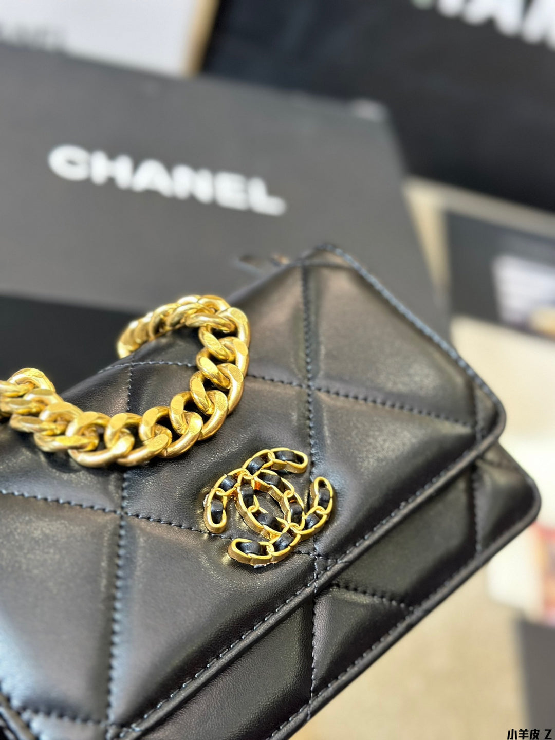 6-color sheepskin gold chain leather handbag