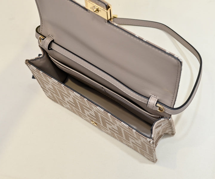 Classic double F-print chain handbag