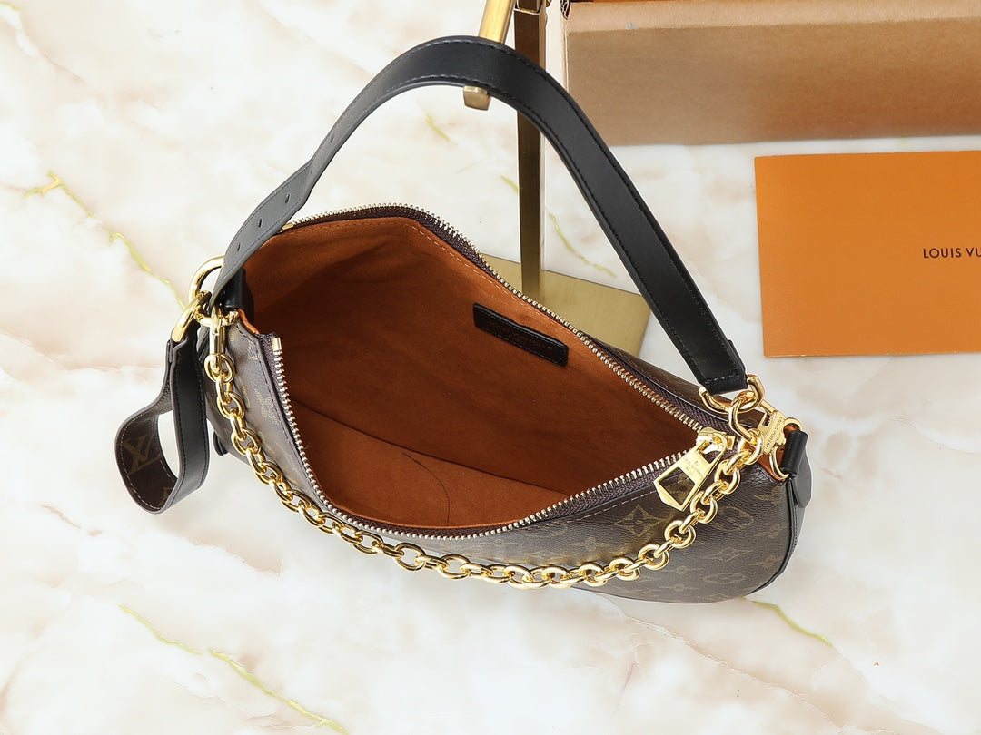 Fashionable brown patterned chain handbag