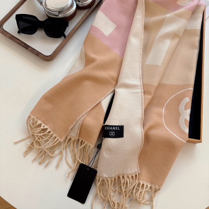 4-color fashionable logo pattern scarf
