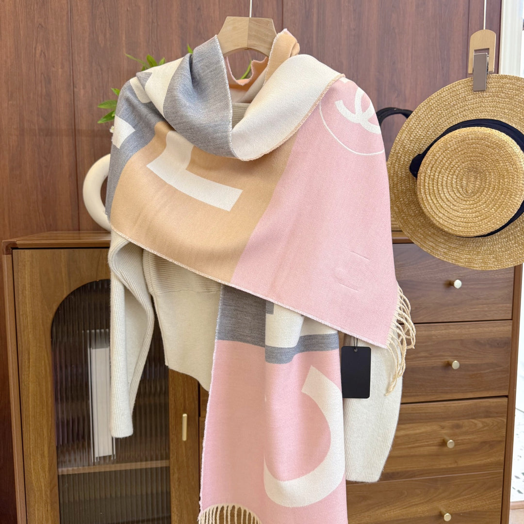 4-color fashionable logo pattern scarf