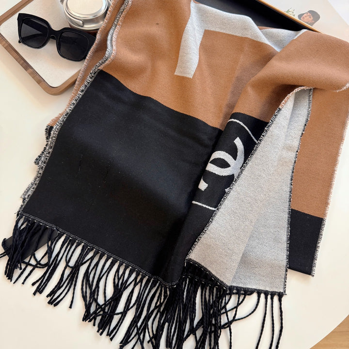 4-color fashionable logo pattern scarf