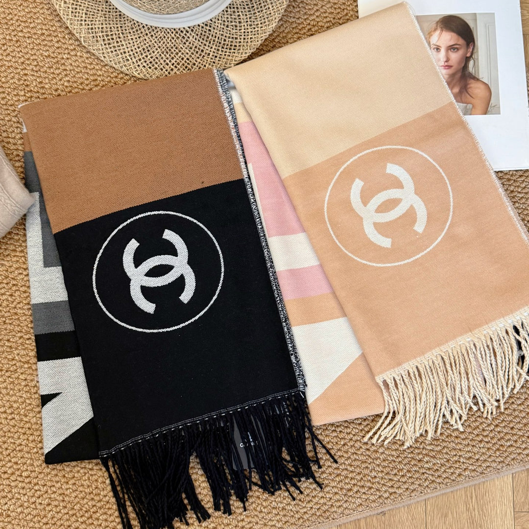 4-color fashionable logo pattern scarf
